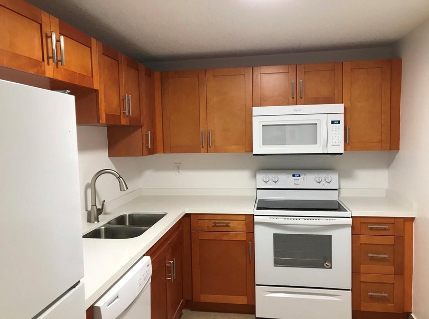 4394 NW 9th Ave 21-3A - Beach Condo for sale in Deerfield Beach, Florida on Beachhouse.com