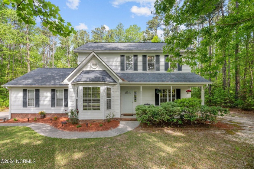 Sweetest home has been lovingly maintained and  is ready for new - Beach Home for sale in Havelock, North Carolina on Beachhouse.com