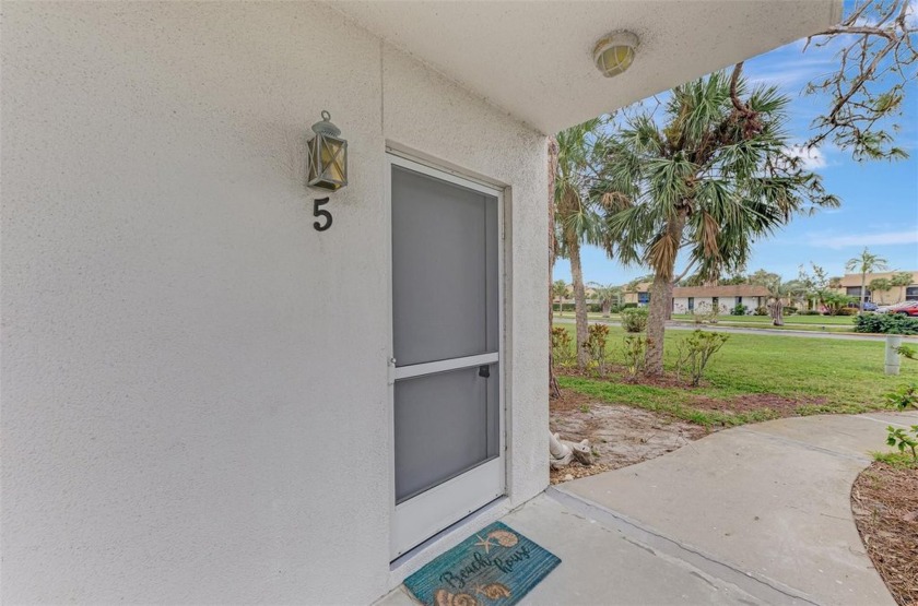 You have found your Winter Getaway! Forget about shoveling snow - Beach Condo for sale in Englewood, Florida on Beachhouse.com