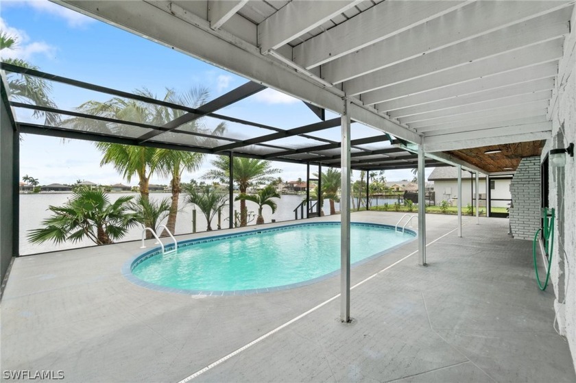 Looking for that WOW factor... this is your home! Amazing - Beach Home for sale in Cape Coral, Florida on Beachhouse.com