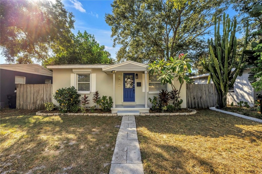 Under contract-accepting backup offers. Step into this bright - Beach Home for sale in St. Petersburg, Florida on Beachhouse.com