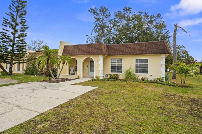 This totally updated, move-in ready villa is conveniently - Beach Home for sale in Seminole, Florida on Beachhouse.com