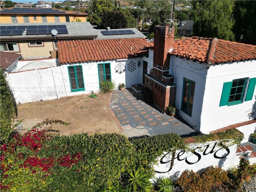 Historic Home built 1928, original Doheny built by architect H - Beach Home for sale in Dana Point, California on Beachhouse.com