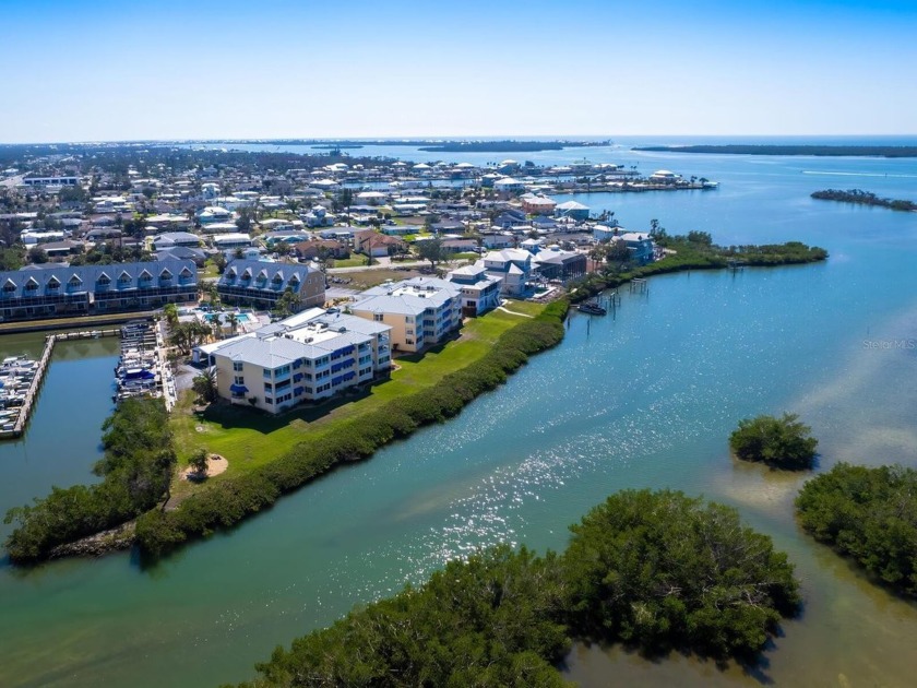 Price Reduction! Boater's paradise, private Marina, million - Beach Condo for sale in Englewood, Florida on Beachhouse.com