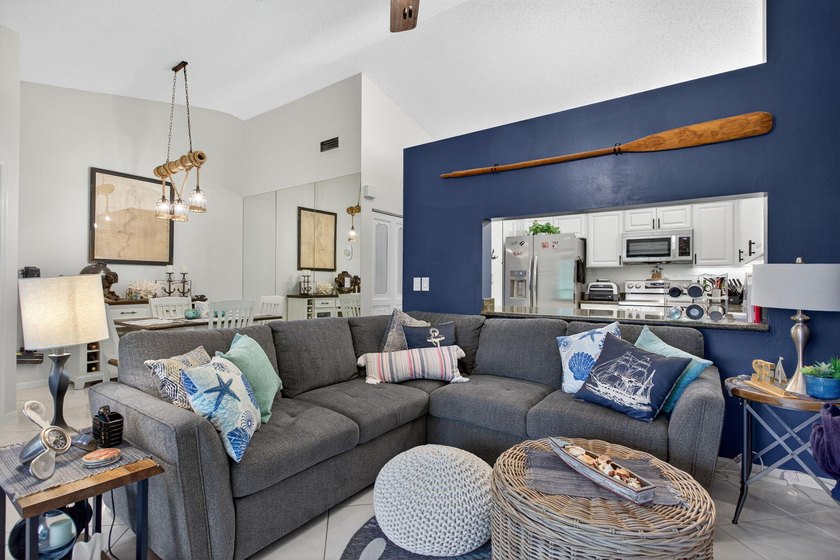 Welcome to Independence Bay. Quiet, safe, clean, private, with - Beach Condo for sale in Deerfield Beach, Florida on Beachhouse.com