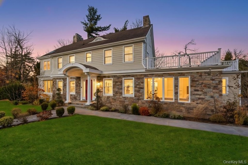 Prestigious Village Of Great Neck Estates Center-Hall Colonial - Beach Home for sale in Great Neck, New York on Beachhouse.com