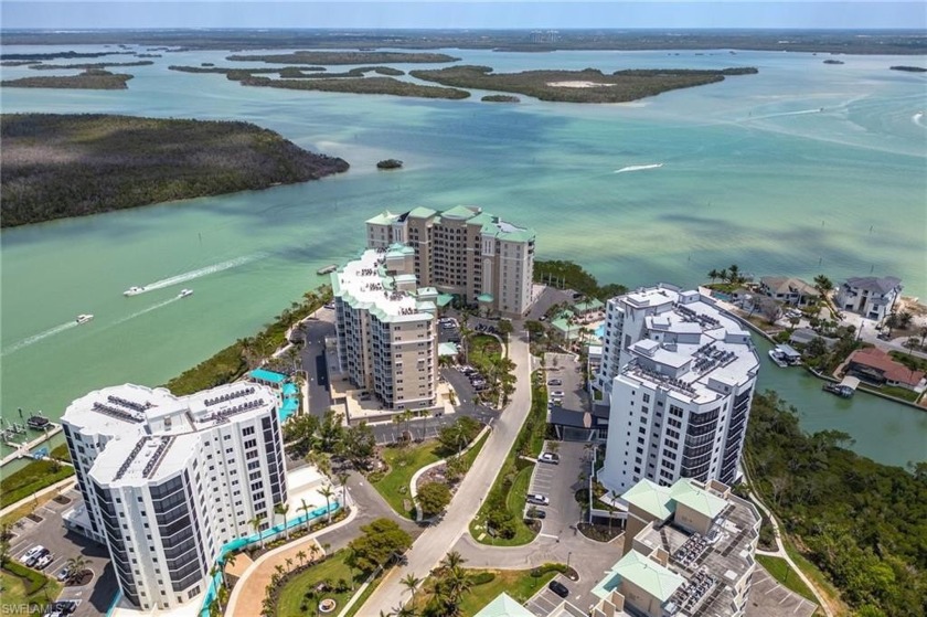BREATHTAKING BAY VIEWS, ENDLESS LUXURY LIVING

Experience - Beach Home for sale in Fort Myers Beach, Florida on Beachhouse.com