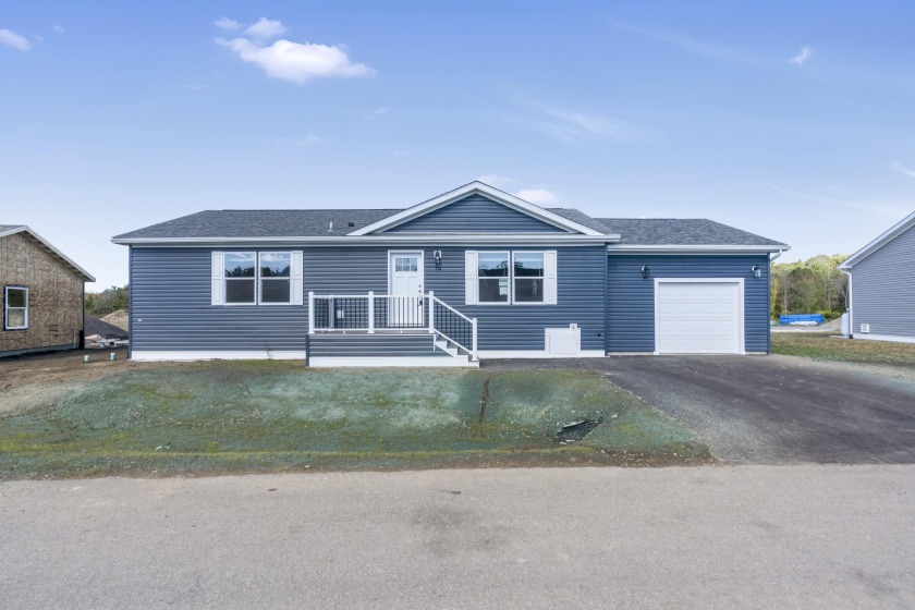 Welcome to Yankee Settlement - 55+ Living in Coastal Kittery - Beach Home for sale in Kittery, Maine on Beachhouse.com