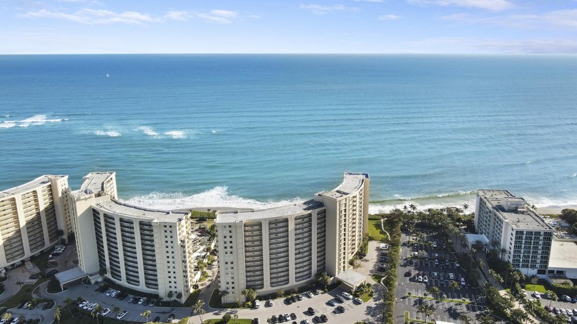 Oceanfront living at its finest. Enjoy panoramic ocean views - Beach Condo for sale in Jupiter, Florida on Beachhouse.com