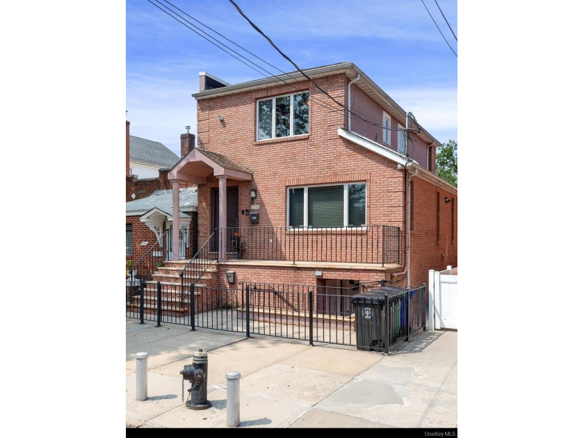 THIS IS EPIC -HUGE PRICE REDUCTION -- THIS COULD YOUR GOLDEN - Beach Home for sale in East Elmhurst, New York on Beachhouse.com