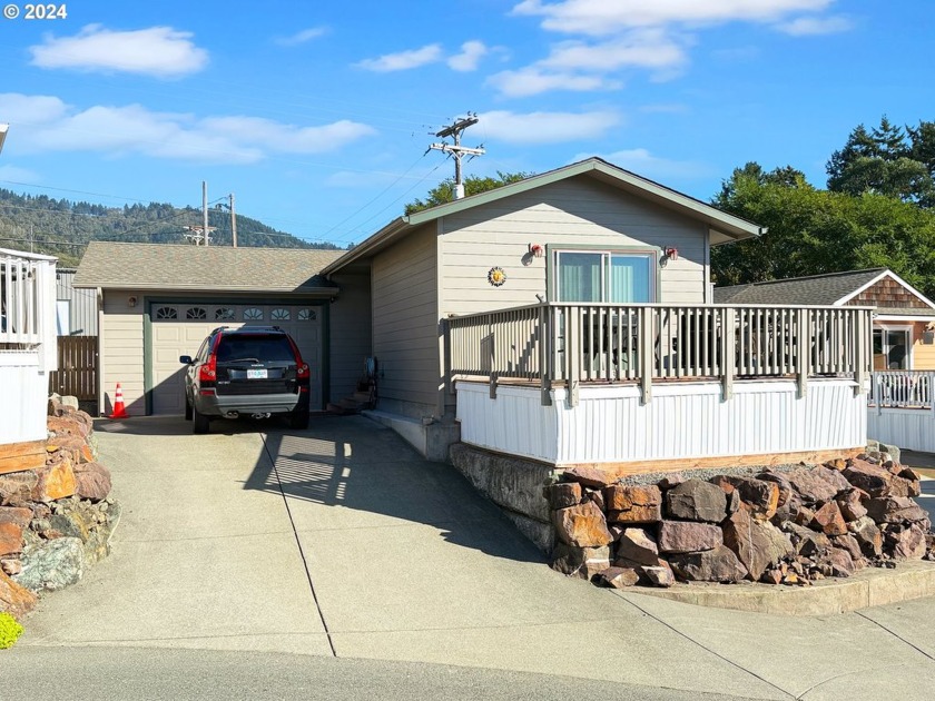 This OCEANVIEW Park Model Mobile home in the exclusive Portside - Beach Home for sale in Brookings, Oregon on Beachhouse.com