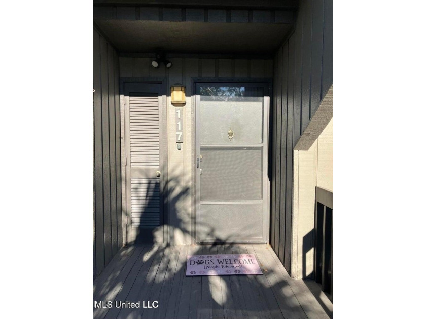 GREAT INVESTMENT PROPERTY. Nicely updated, on a quiet cul-de-sac - Beach Condo for sale in Diamondhead, Mississippi on Beachhouse.com