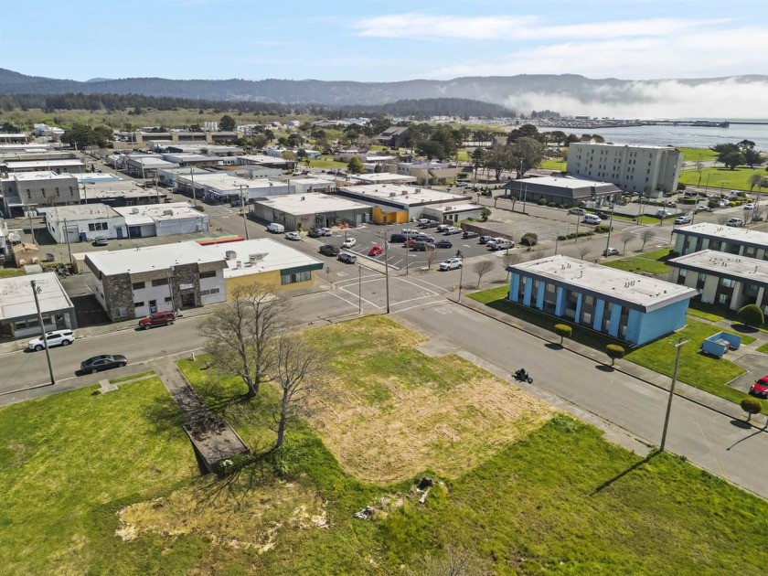 Rare opportunity to acquire prime commercial land, strategically - Beach Commercial for sale in Crescent City, California on Beachhouse.com