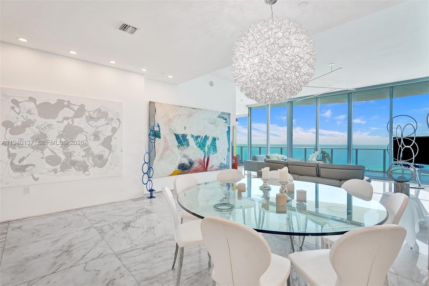Incredible protected views from this spacious 25th floor 2 bed + - Beach Condo for sale in Sunny Isles Beach, Florida on Beachhouse.com