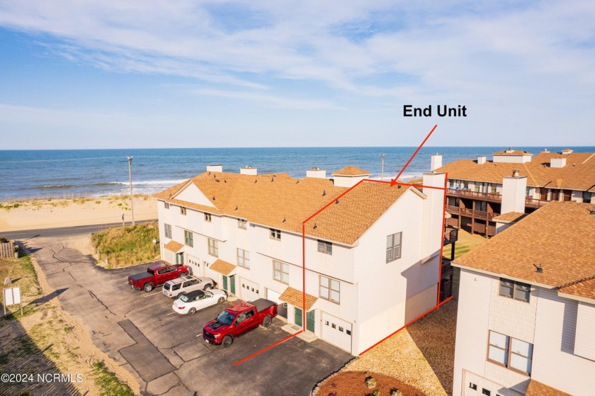 Welcome to your paradise! This home offers a coastal elegance - Beach Townhome/Townhouse for sale in Kitty Hawk, North Carolina on Beachhouse.com