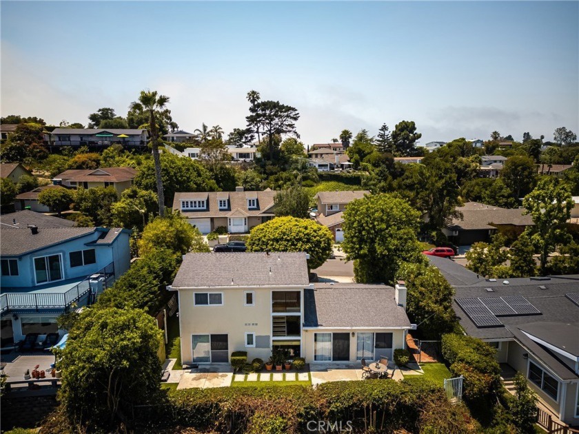 Welcome to 3058 Nestall situated at famous Top of the World in - Beach Home for sale in Laguna Beach, California on Beachhouse.com