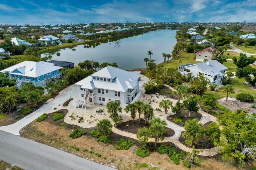 What's special* 17 ACRE LAKE WALK TO BEACH ACCESS TENNIS AND - Beach Home for sale in Sanibel, Florida on Beachhouse.com