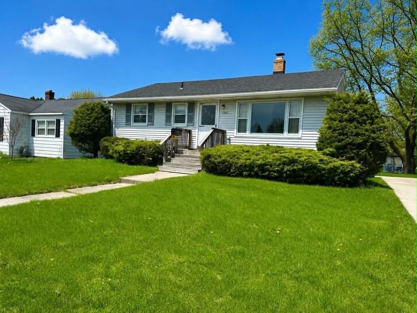 1507 S Second Ave - Beach Home for sale in Alpena, Michigan on Beachhouse.com