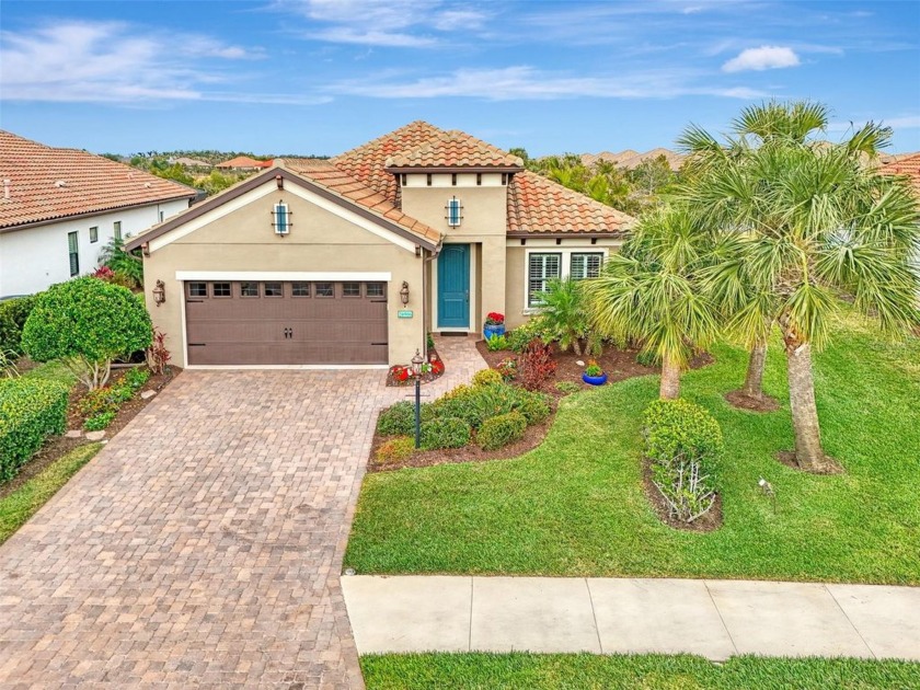 From the moment you arrive, you will notice lush, tropical - Beach Home for sale in Englewood, Florida on Beachhouse.com