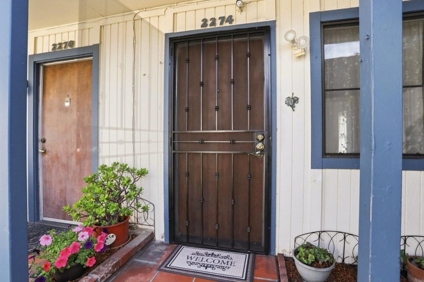 Are you 62 or over looking to liver near the beach, want to be - Beach Condo for sale in Santa Cruz, California on Beachhouse.com