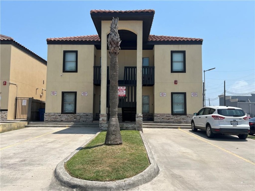 Centrally located in Sout Padre Island, walking distance to the - Beach Condo for sale in South Padre Island, Texas on Beachhouse.com