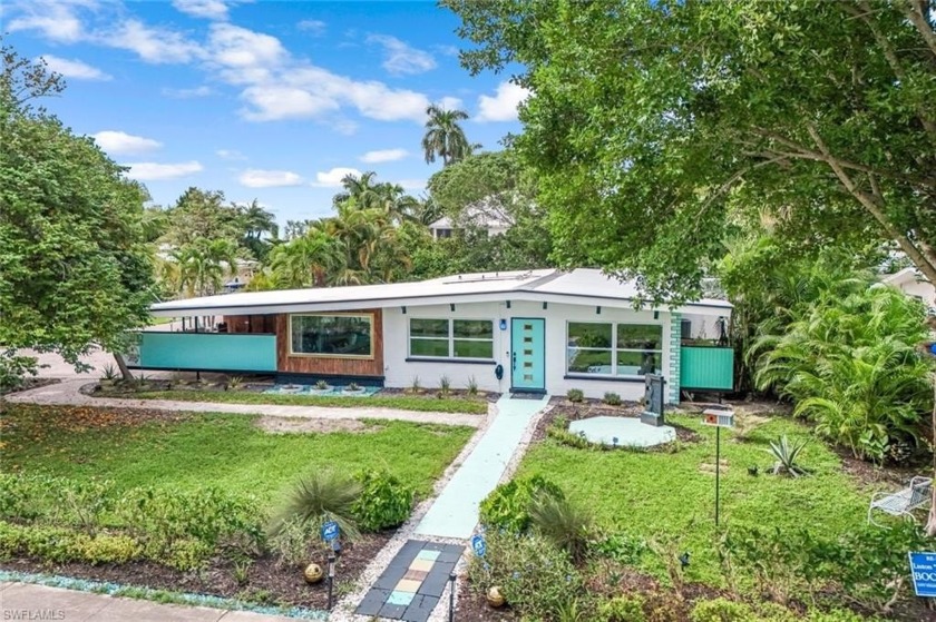 Welcome to a truly unique piece of history nestled on the - Beach Home for sale in Fort Myers, Florida on Beachhouse.com