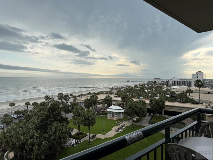 This 8th floor unit is a 1/4 Share on the A Schedule. Own a - Beach Home for sale in Galveston, Texas on Beachhouse.com