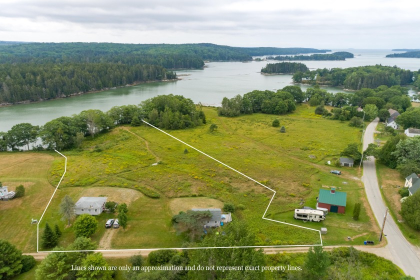 If you have been looking for a waterfront property then do not - Beach Home for sale in Waldoboro, Maine on Beachhouse.com