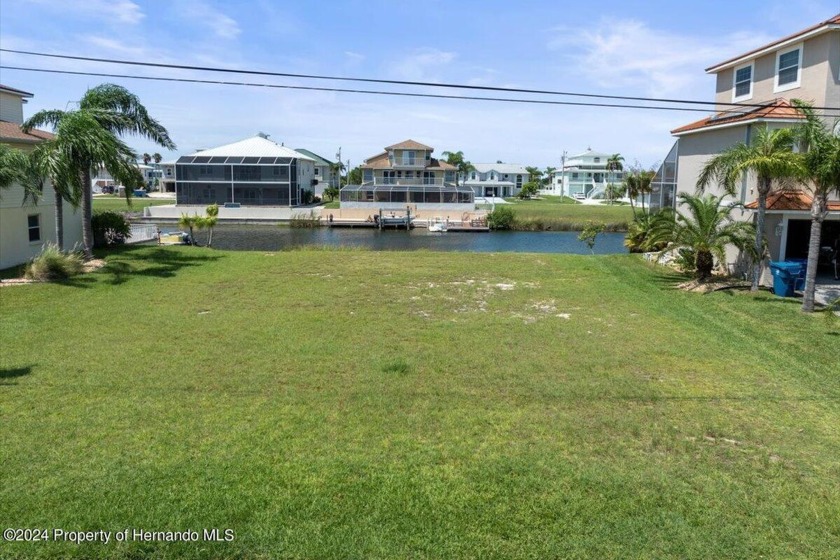 Residential Building Lot on Bluefish Dr. in Hernando Beach South - Beach Lot for sale in Hernando Beach, Florida on Beachhouse.com