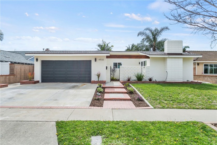 Welcome to this completely remodeled 3 bedroom, 2 bathroom home - Beach Home for sale in Huntington Beach, California on Beachhouse.com
