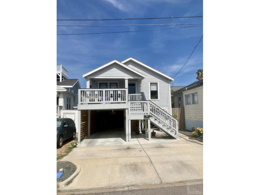 TALK ABOUT A QUAINT FURNISHED BEACH COTTAGE 1 BLOCK FROM THE - Beach Home for sale in Galveston, Texas on Beachhouse.com