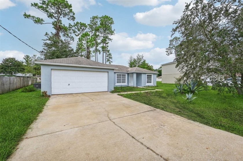 Fresh, clean and move-in-ready. NEW Roof in progress. Fully - Beach Home for sale in Palm Coast, Florida on Beachhouse.com