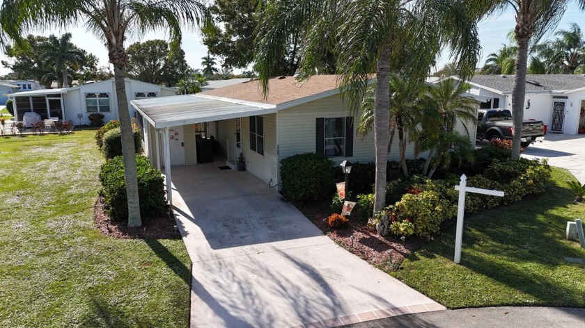 Beautiful Savanna Club 55+ community, Active & dynamic with - Beach Home for sale in Port Saint Lucie, Florida on Beachhouse.com