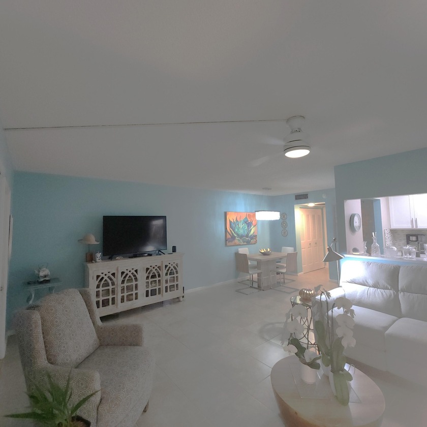Spectacular penthouse with 1 bedroom 1 and half baths located in - Beach Condo for sale in West Palm Beach, Florida on Beachhouse.com