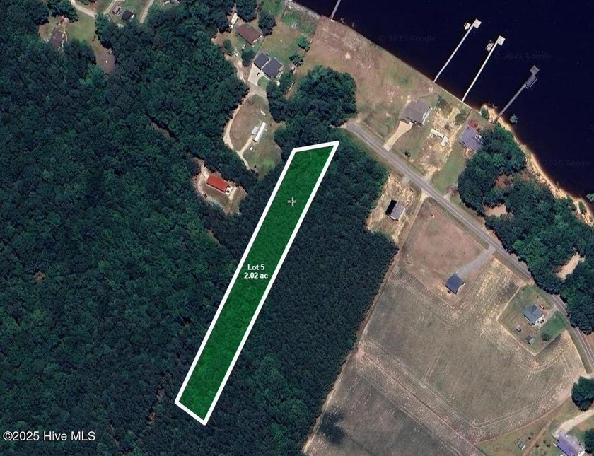 Great lot with partial waterviews of the Pamlico River. Located - Beach Acreage for sale in Blounts Creek, North Carolina on Beachhouse.com
