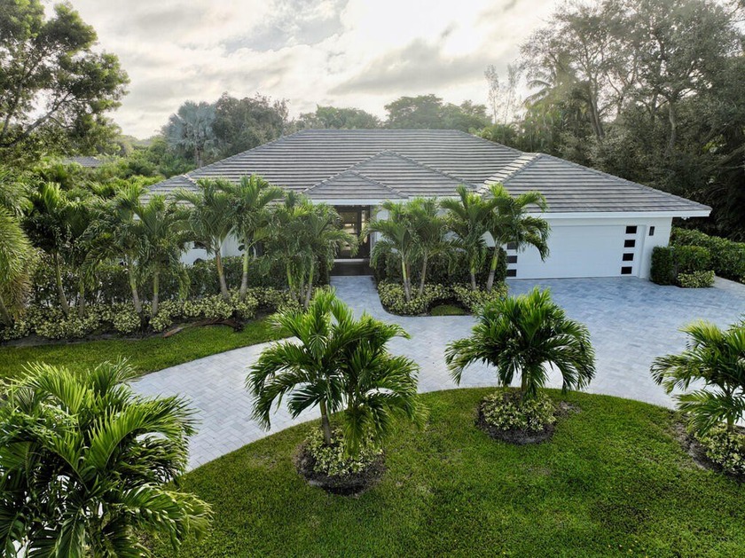 Stunning 3BR/3BA home on a private 1-acre lot nestled behind the - Beach Home for sale in Delray Beach, Florida on Beachhouse.com