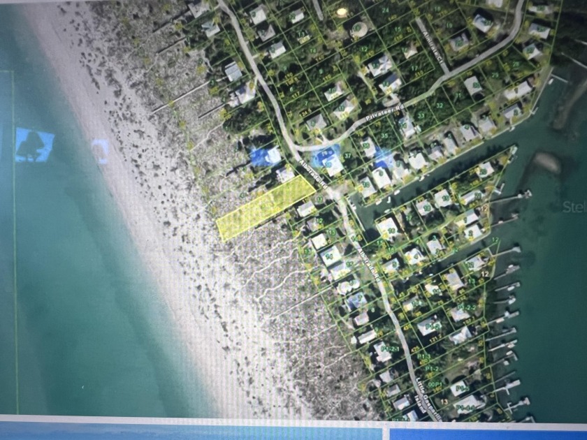Beautiful ocean front lot, across from Boca Grande. developed - Beach Lot for sale in Placida, Florida on Beachhouse.com