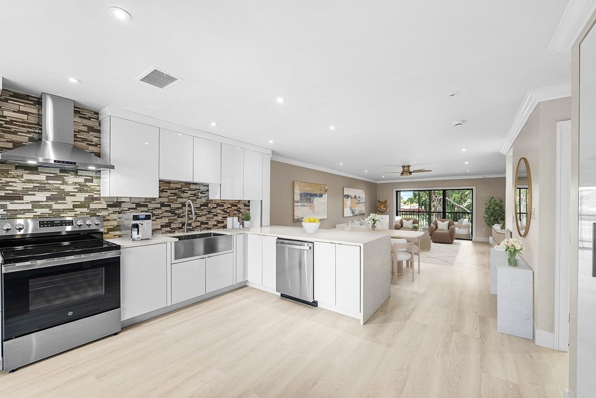 Photos virtually staged. Hunters Run Country Club unveils a - Beach Condo for sale in Boynton Beach, Florida on Beachhouse.com