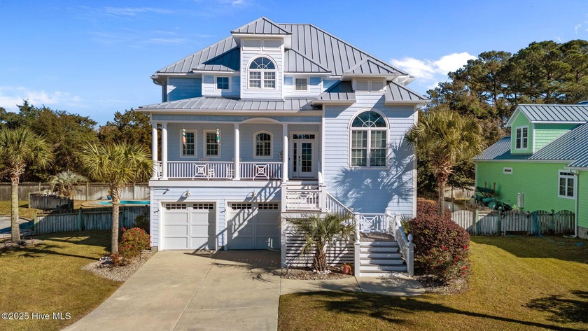 Experience refined coastal living in a location that strikes the - Beach Home for sale in Newport, North Carolina on Beachhouse.com