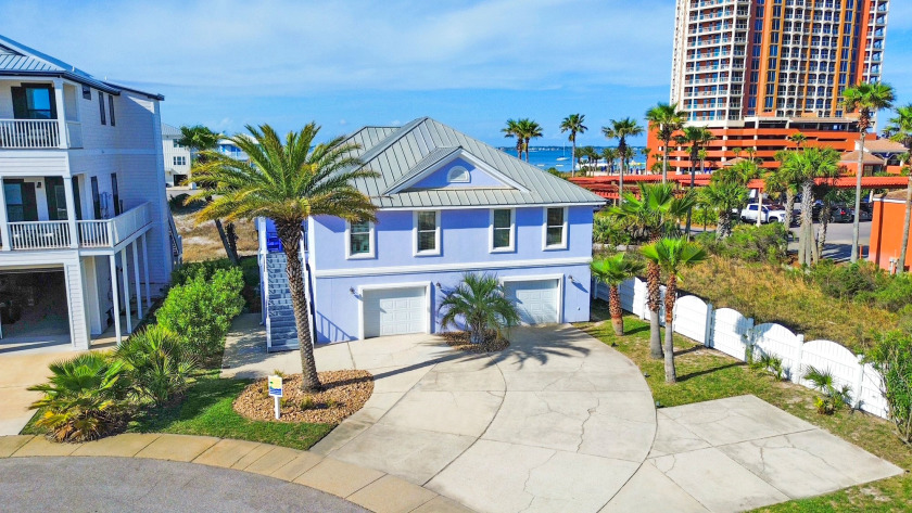 Elegantly decorated home w/community pool & pier! - Beach Vacation Rentals in Pensacola Beach, Florida on Beachhouse.com