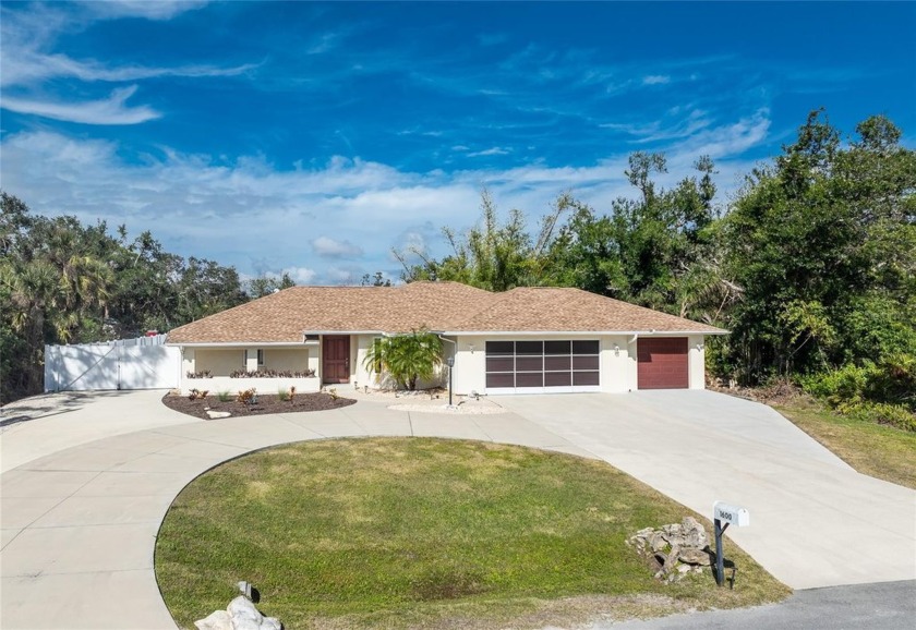 Live the ultimate beach and boating lifestyle in this charming - Beach Home for sale in Englewood, Florida on Beachhouse.com