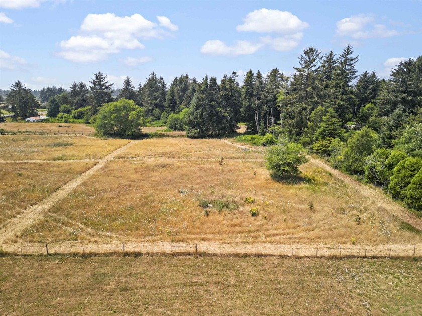 Seize the opportunity to own a stunning 1.70-acre vacant lot in - Beach Lot for sale in Crescent City, California on Beachhouse.com