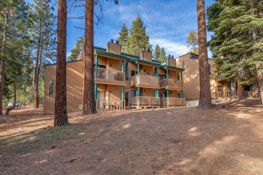 Here is the delightful mountain getaway you have been dreaming - Beach Home for sale in Tahoe Vista, California on Beachhouse.com