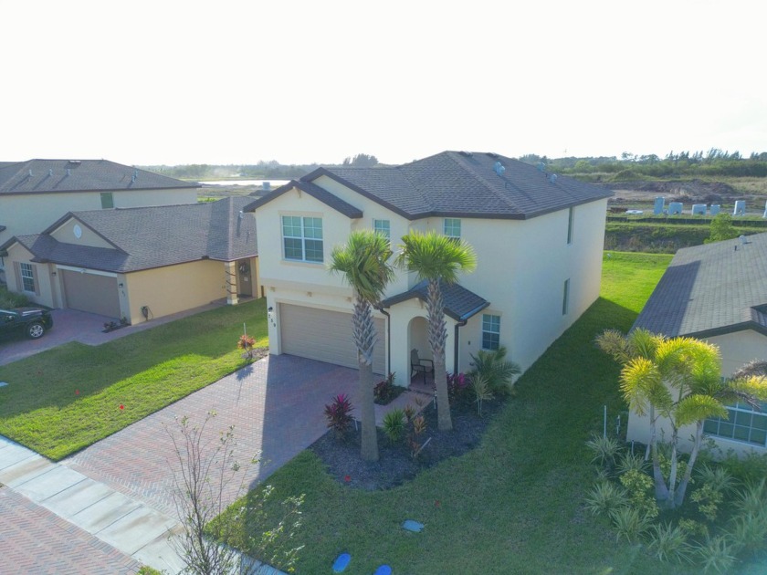 WHY WAIT TO BUILD!!!  Lennar Concord model LIKE NEW, 2022, 6BR - Beach Home for sale in Fort Pierce, Florida on Beachhouse.com