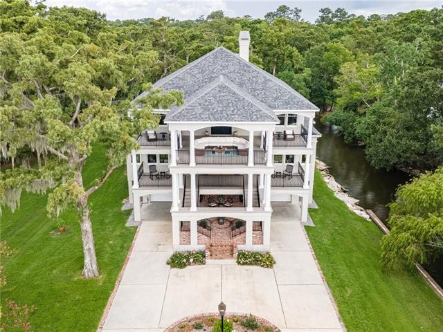 BREATHTAKING LAKE/SUNSET VIEWS IN HISTORIC OLD MANDEVILLE - Beach Home for sale in Mandeville, Louisiana on Beachhouse.com