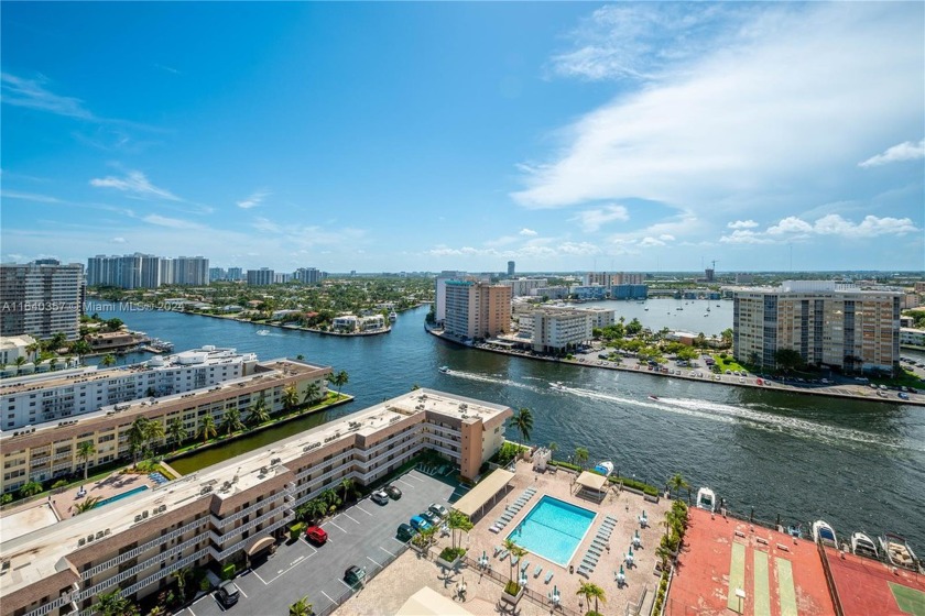 Luxury living! Spacious and meticulously designed 1 bedroom/2 - Beach Condo for sale in Hallandale Beach, Florida on Beachhouse.com