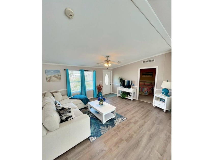 This fully furnished, move-in-ready 2-bed, 2-bath home has - Beach Home for sale in Fort Myers Beach, Florida on Beachhouse.com