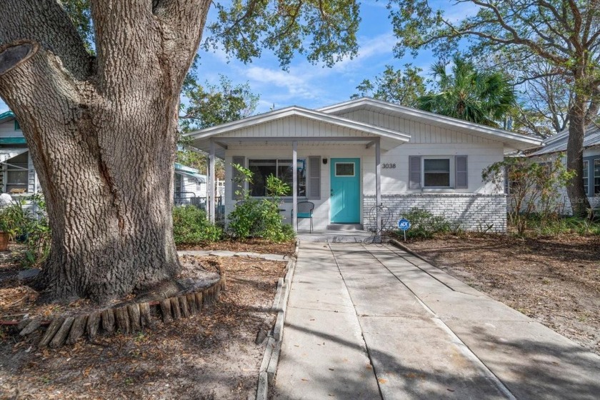 Location! Location! Location! This 3/2 masonry home in Gulfport - Beach Lot for sale in Gulfport, Florida on Beachhouse.com