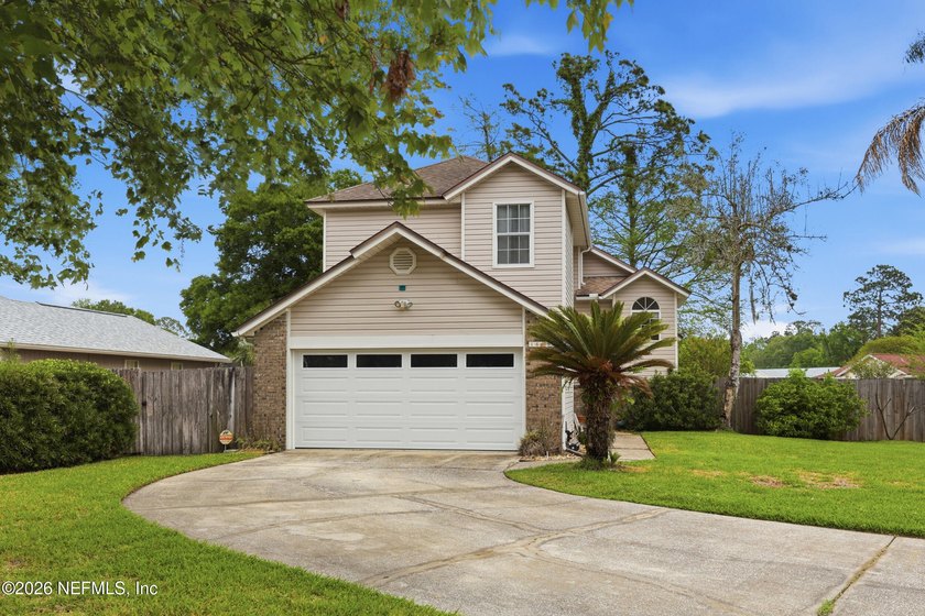 Welcome to this updated 3-bedroom, 2.5 bath two story home in - Beach Home for sale in Fleming Island, Florida on Beachhouse.com