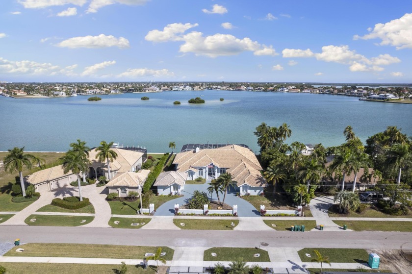 Luxury waterfront property located on prestigious Roberts Bay in - Beach Home for sale in Marco Island, Florida on Beachhouse.com